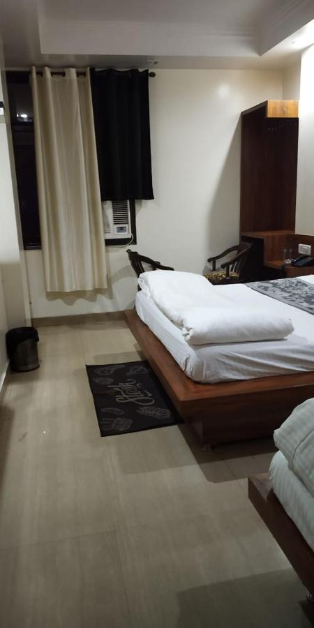 Adb Rooms Udhav Palace New Delhi Eksteriør bilde