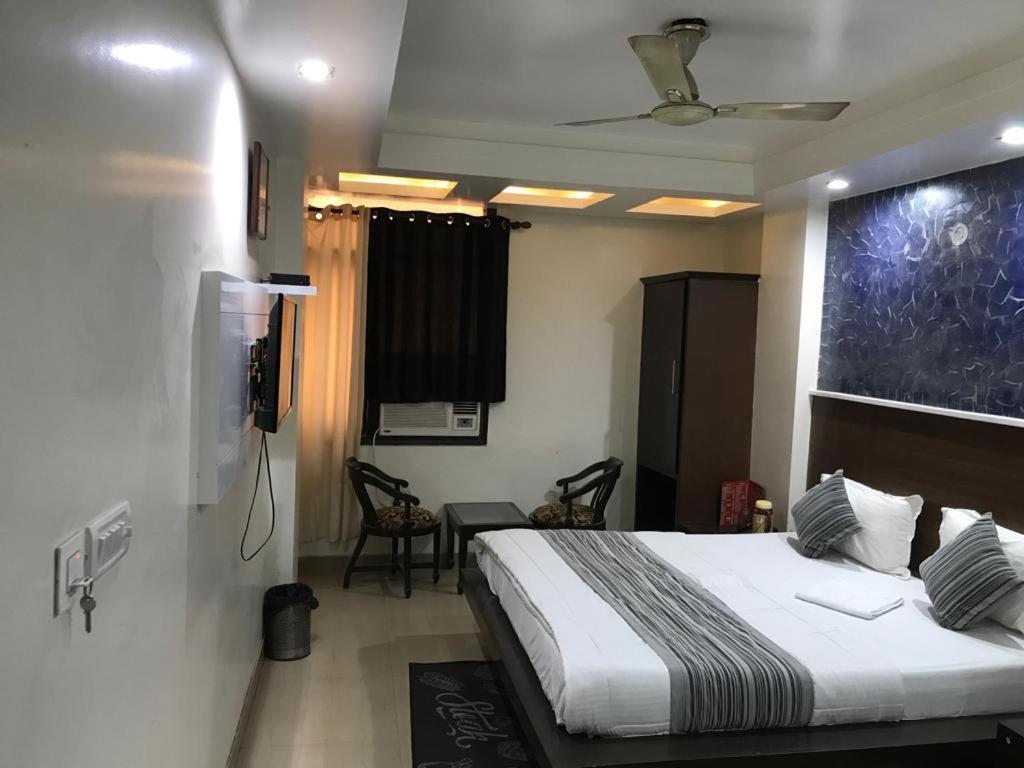 Adb Rooms Udhav Palace New Delhi Eksteriør bilde